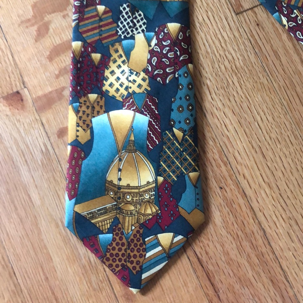 Firenze 100% Silk Tie Made in Italy.  Simone Italy. Landmarks Rome